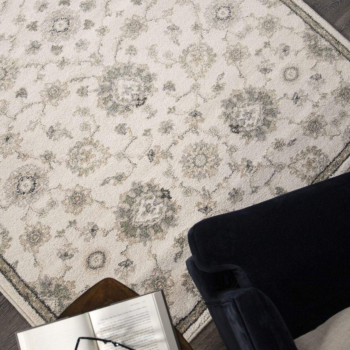 Riverstone - Manor Sarouk Area Rug