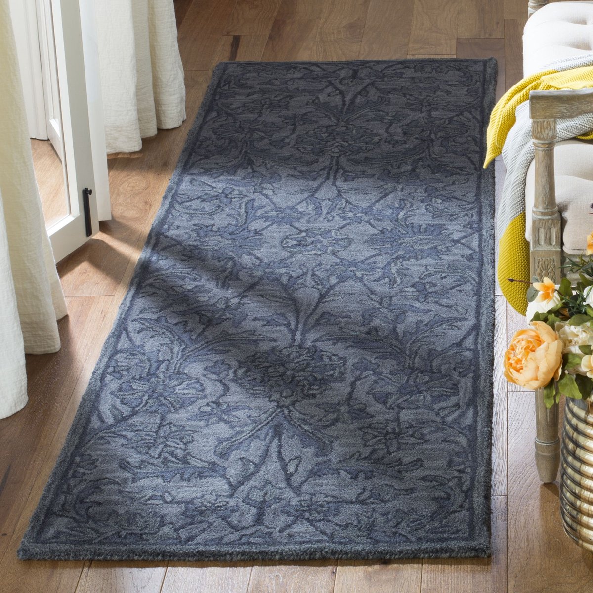 Antiquity - AT-824 Area Rug