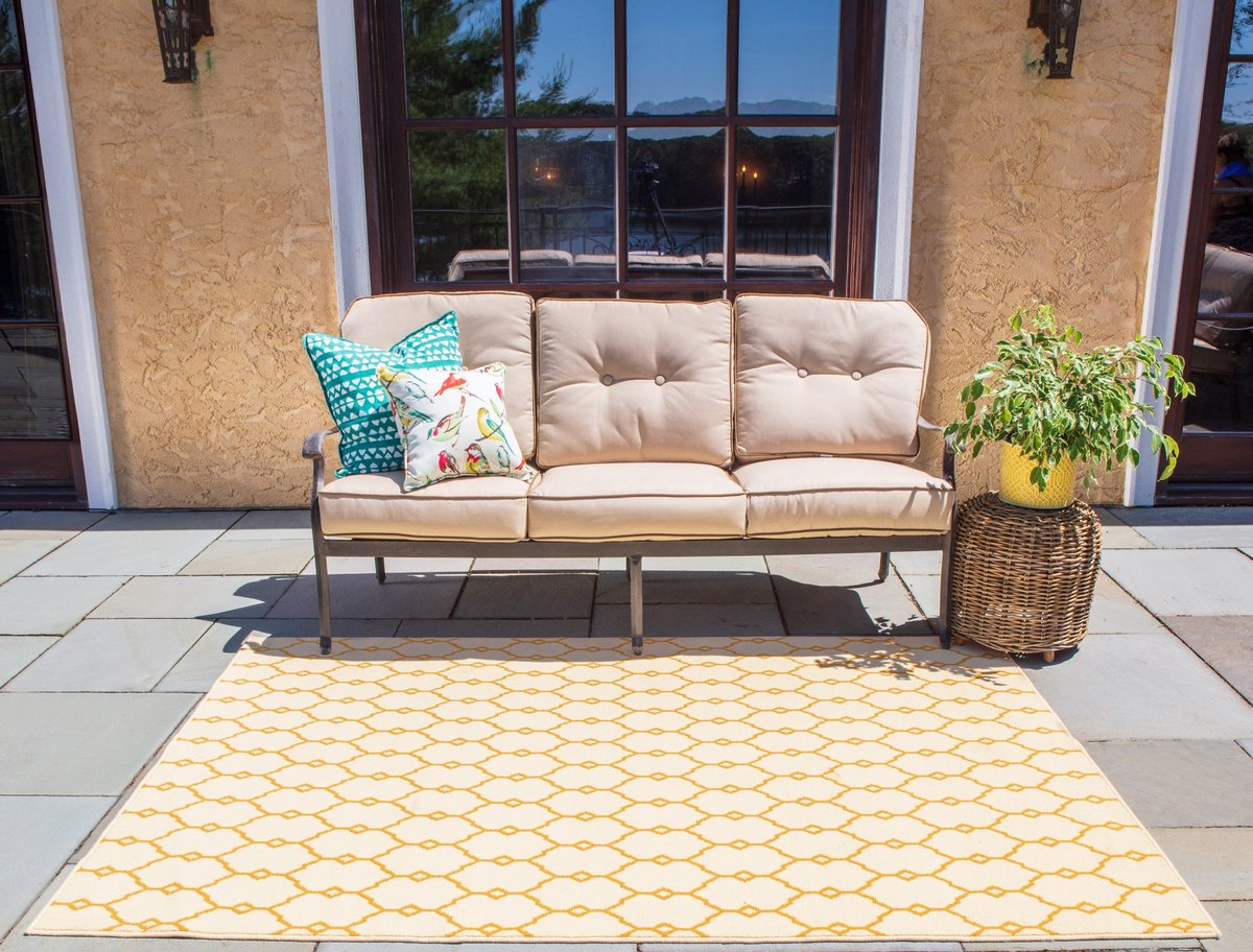 Baja Trellis Area Rug