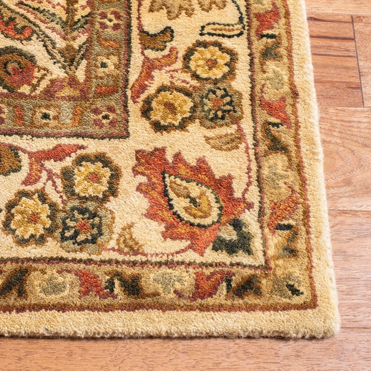 Antiquity AT-51 Area Rug