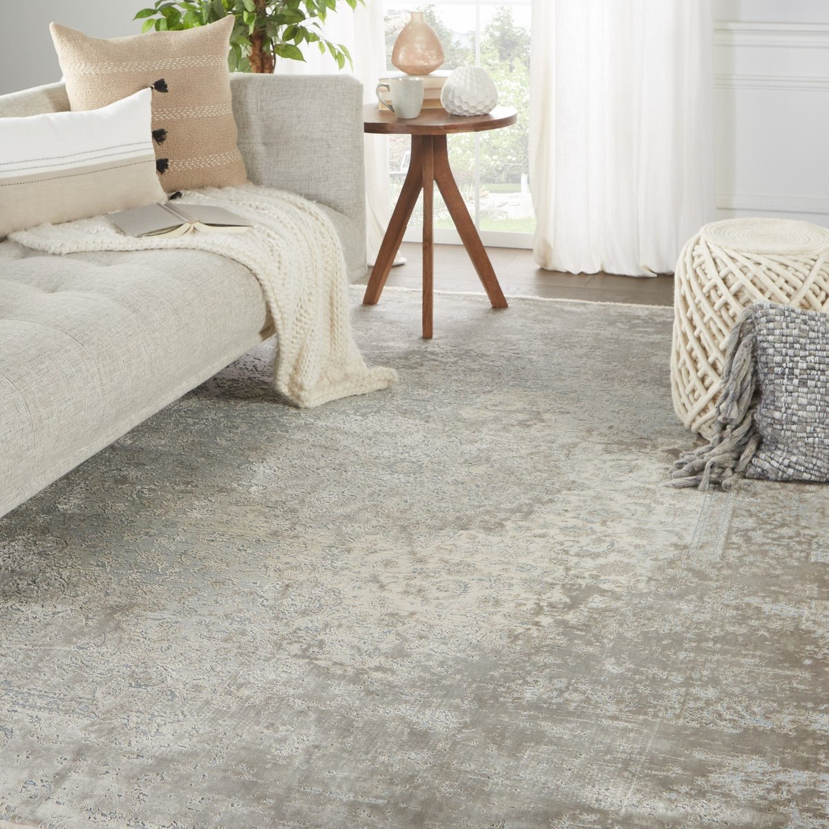 Astaria - Alaina Area Rug