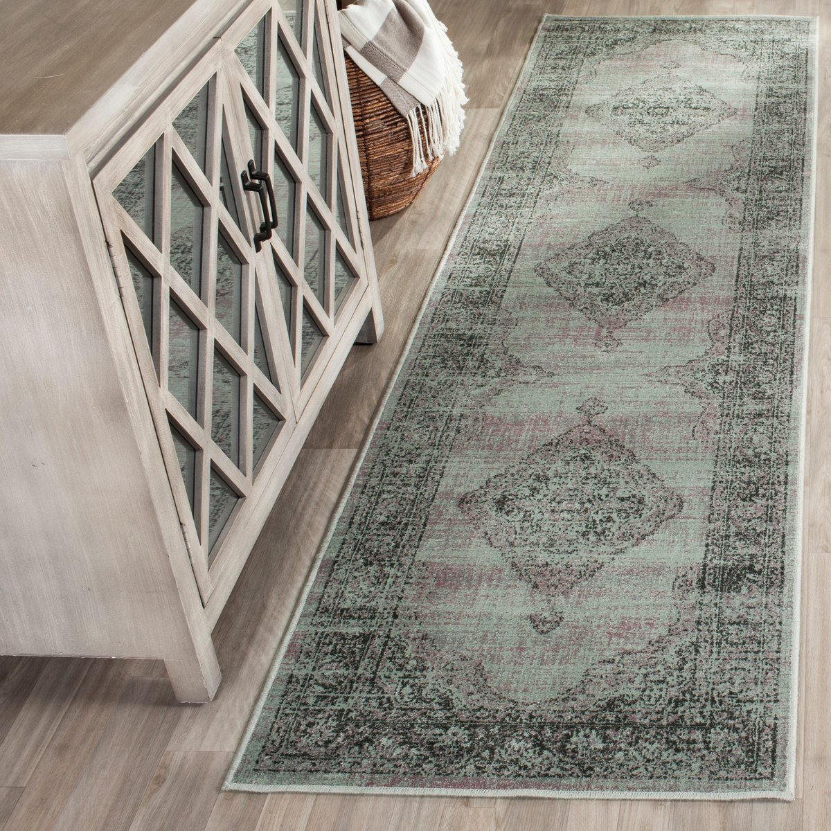 Vintage - VTG-112 Area Rug