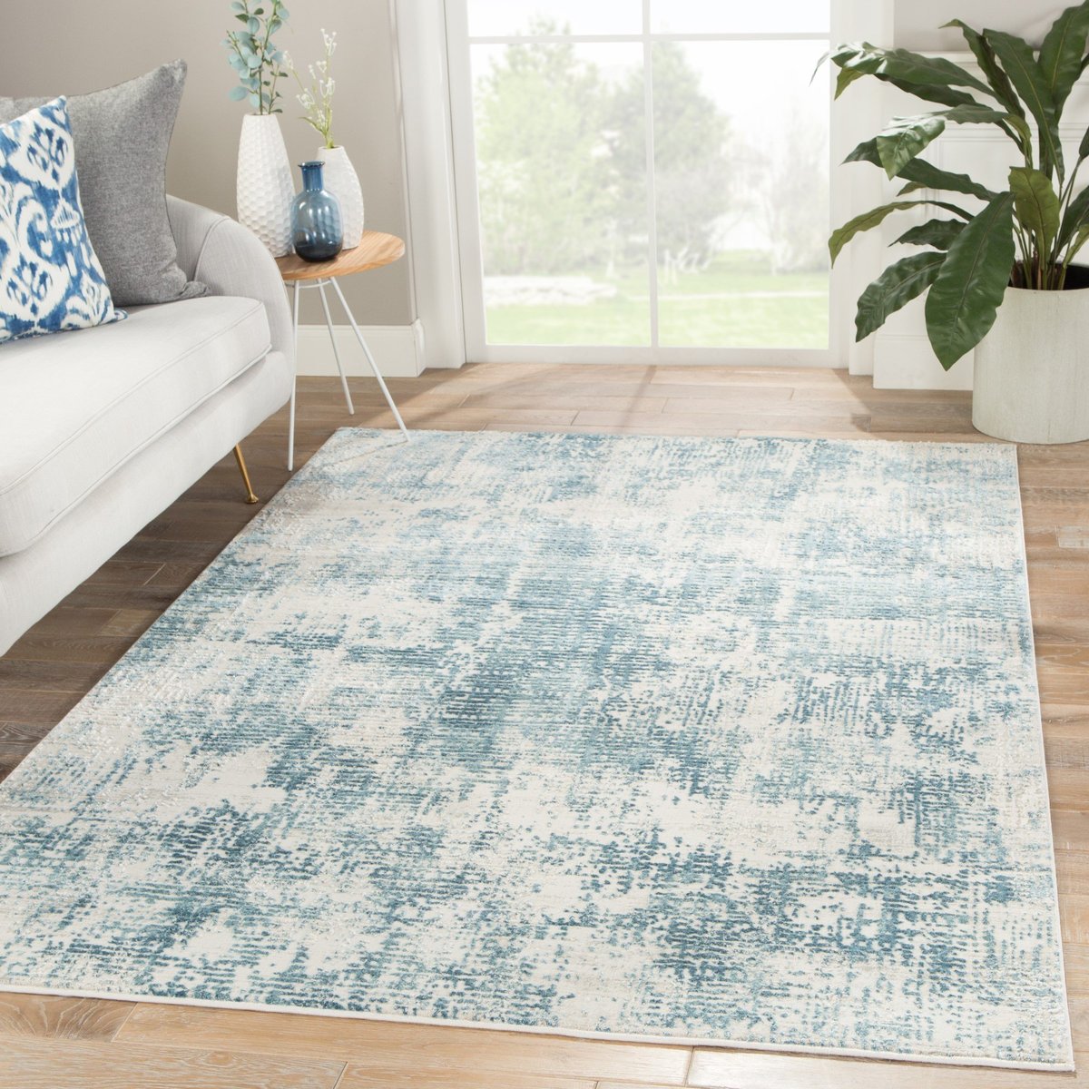 Cirque Eero Area Rug