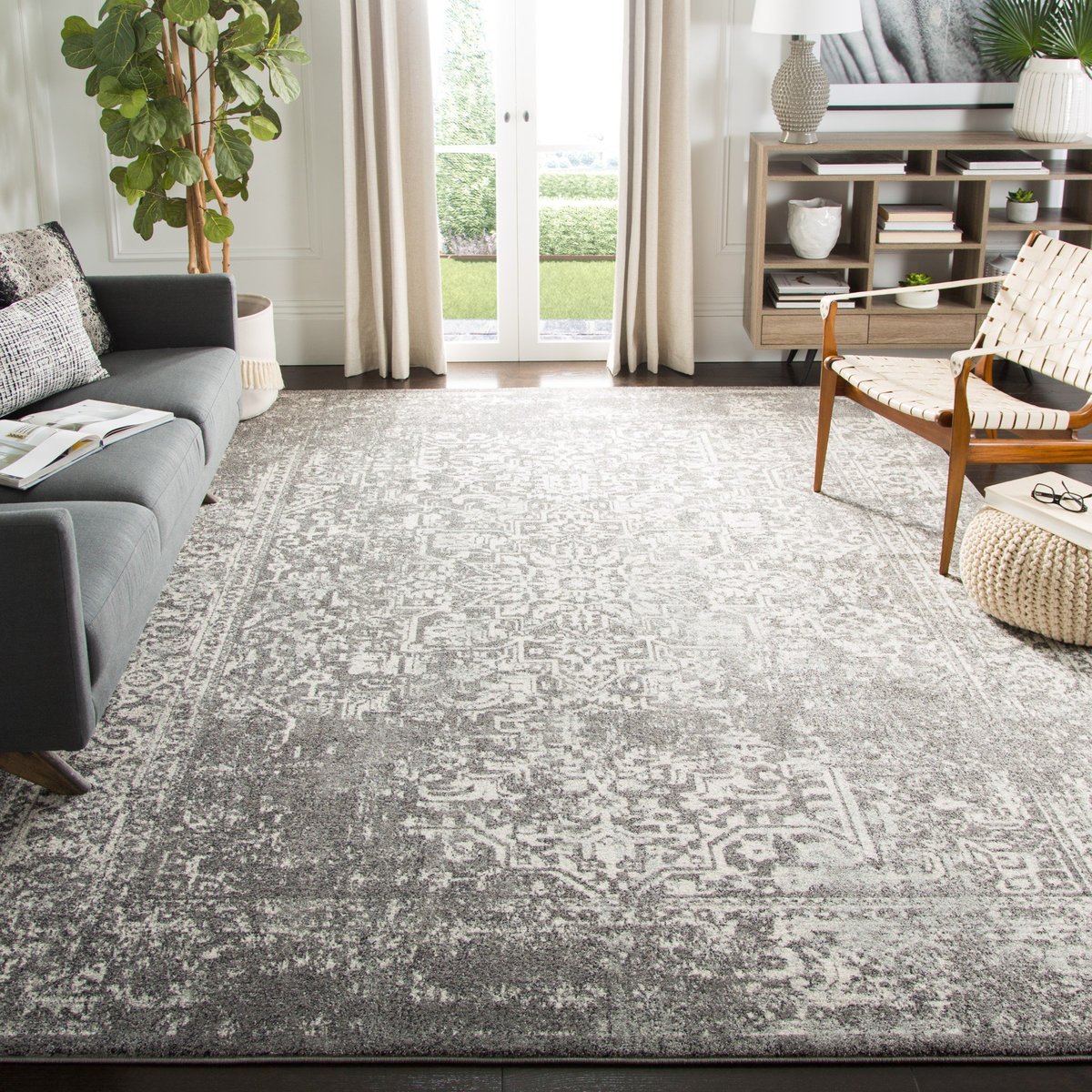 Evoke - EVK-256 Area Rug