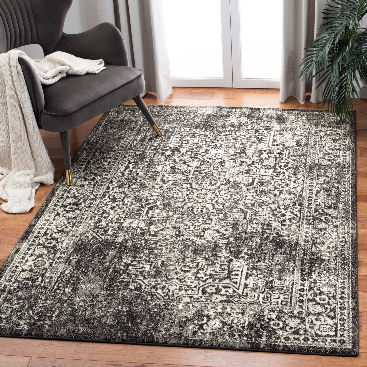 Evoke - EVK-256 Area Rug