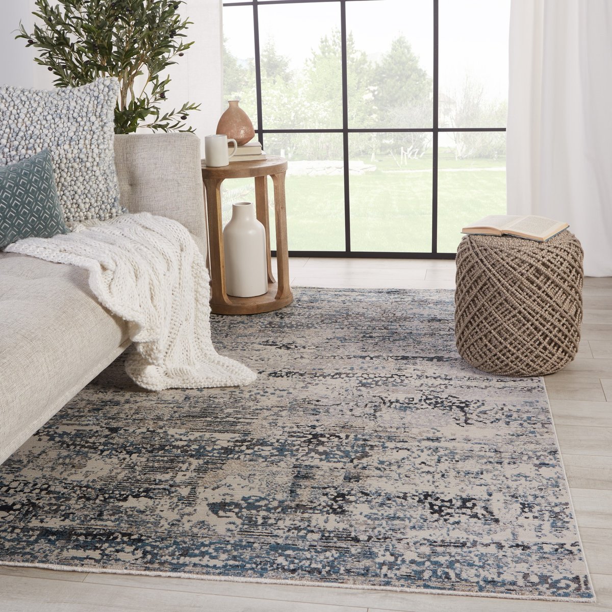 Tunderra - Halston Area Rug