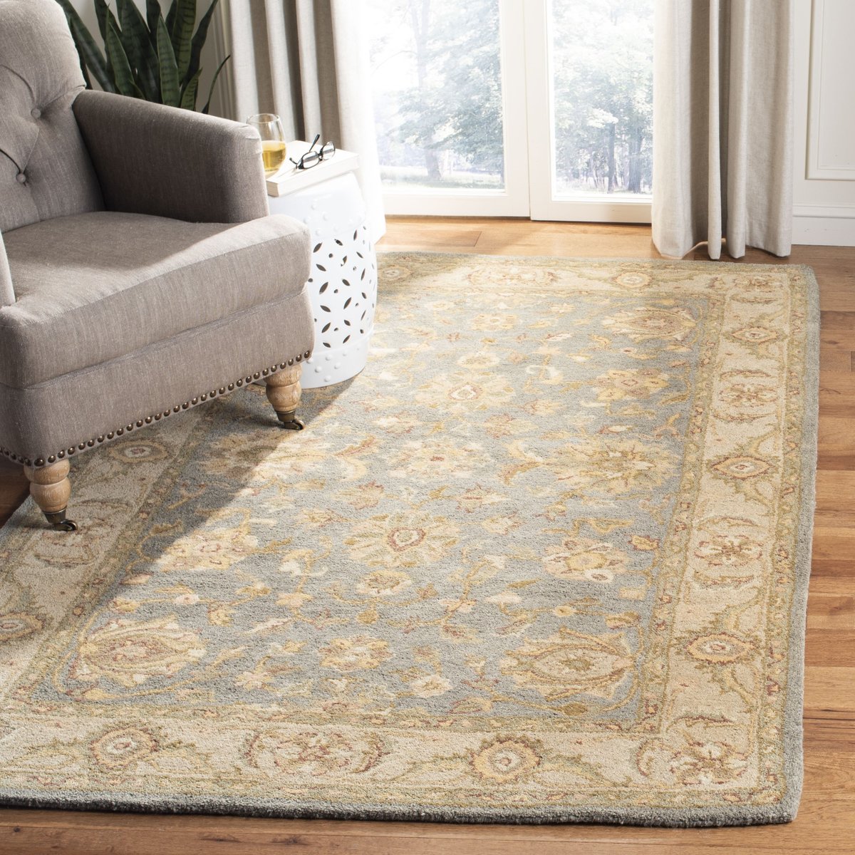 Antiquity - AT-312 Area Rug