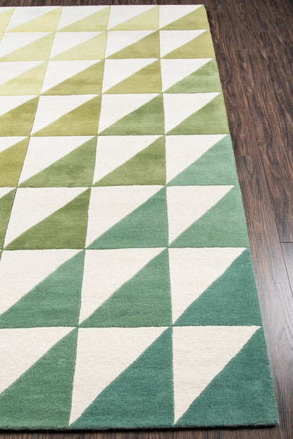 Delmar - Agatha Side Triangle Area Rug