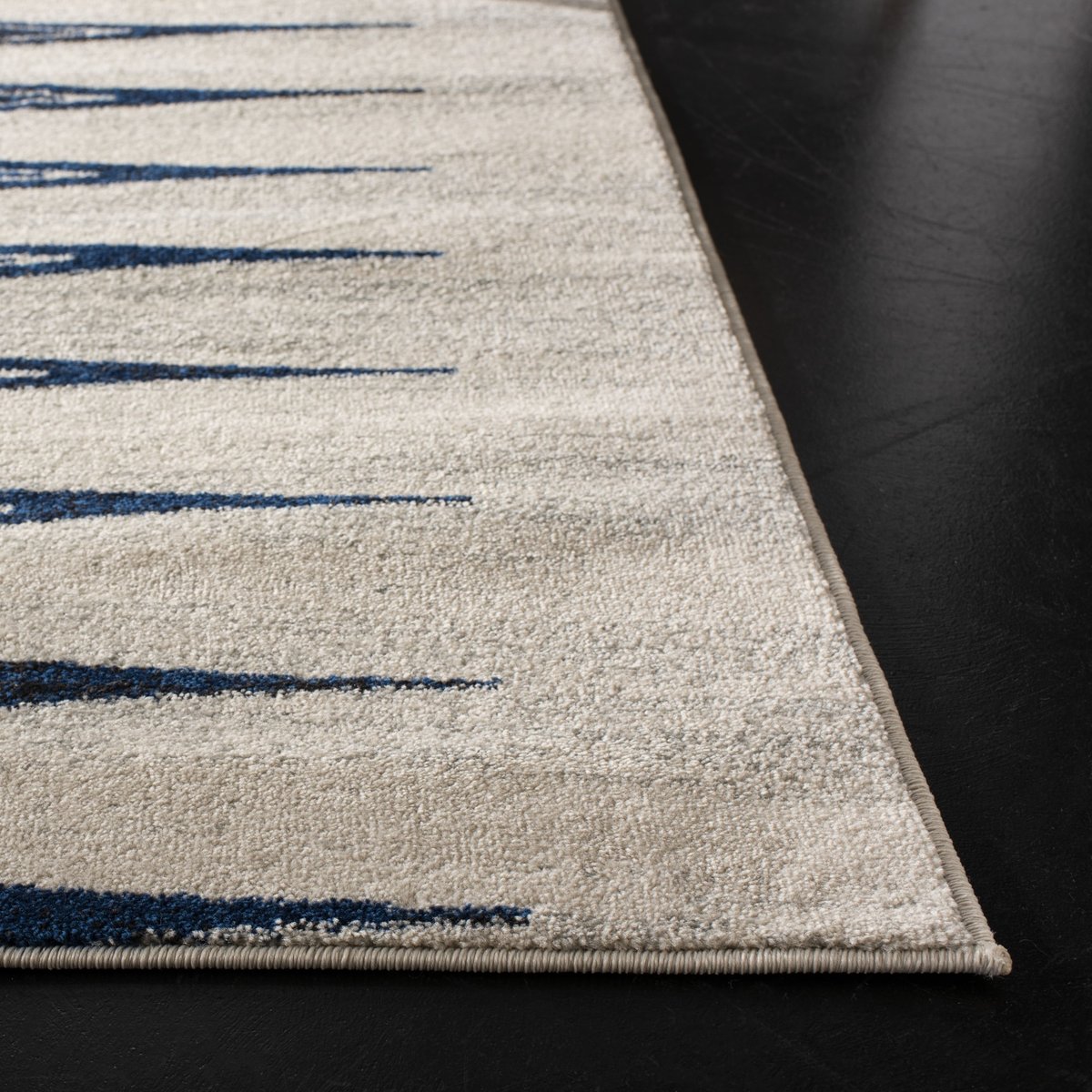 Evoke - EVK-226 Area Rug