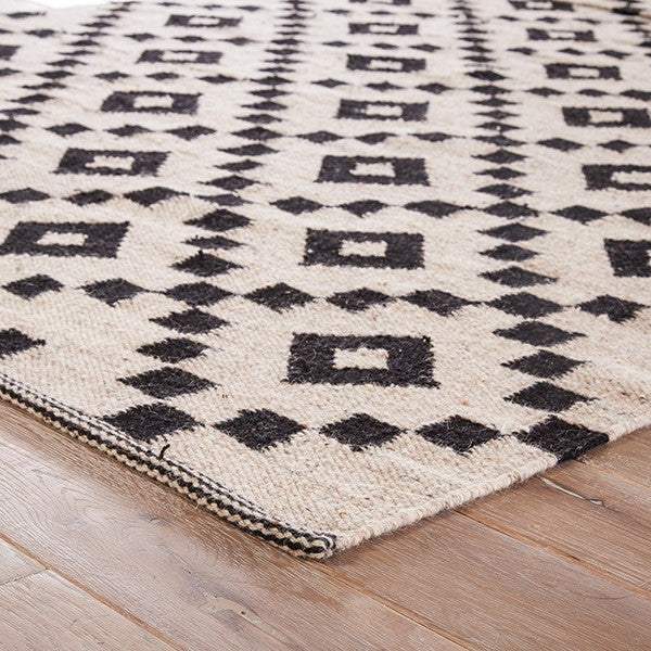 Scandinavia - Nordic - Croix Area Rug