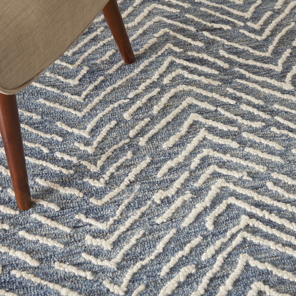 Vail - VAI-02 Area Rug